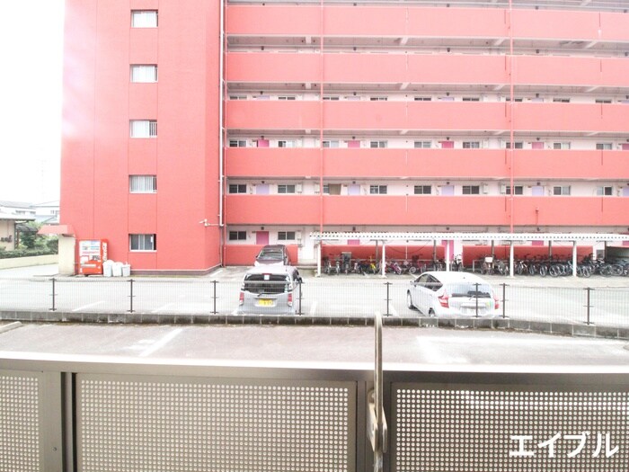 ドゥブラン上津の物件内観写真