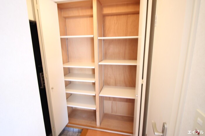 エンクレスト博多（1301）の物件内観写真