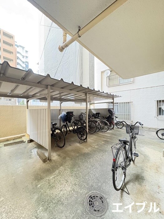 第二小林ビルの物件外観写真