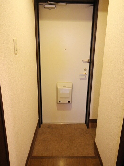 ＥＲＩＯＳ　ＣＯＵＲＴの物件内観写真