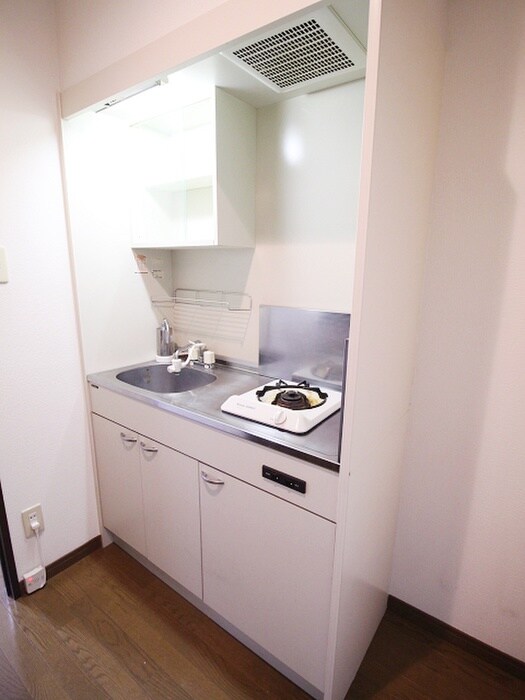 ＥＲＩＯＳ　ＣＯＵＲＴの物件内観写真