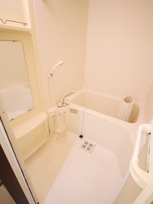 ＥＲＩＯＳ　ＣＯＵＲＴの物件内観写真