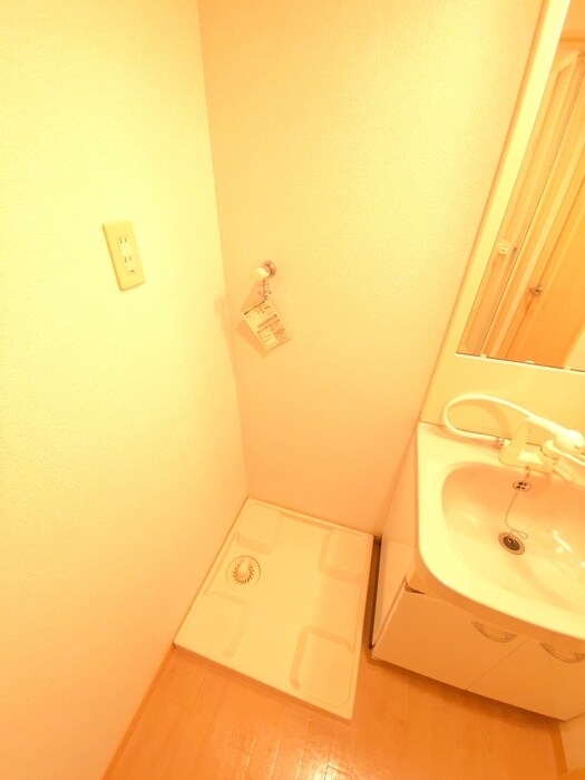 ＥＲＩＯＳ　ＣＯＵＲＴの物件内観写真