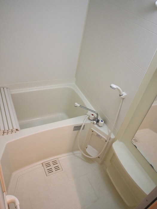 ＥＲＩＯＳ　ＣＯＵＲＴの物件内観写真