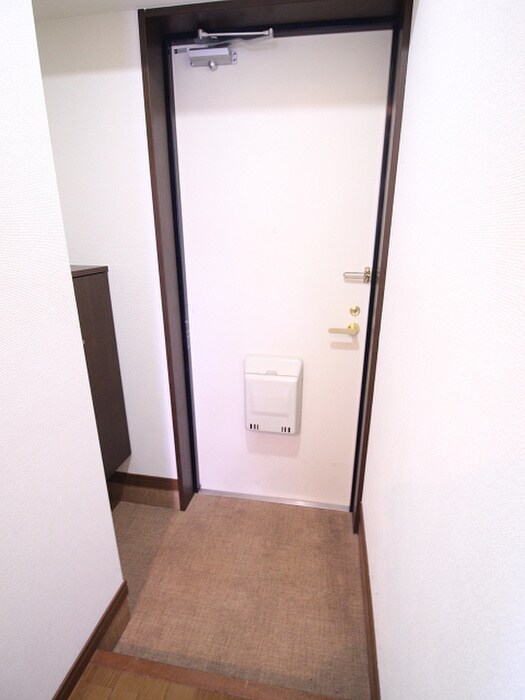 ＥＲＩＯＳ　ＣＯＵＲＴの物件内観写真