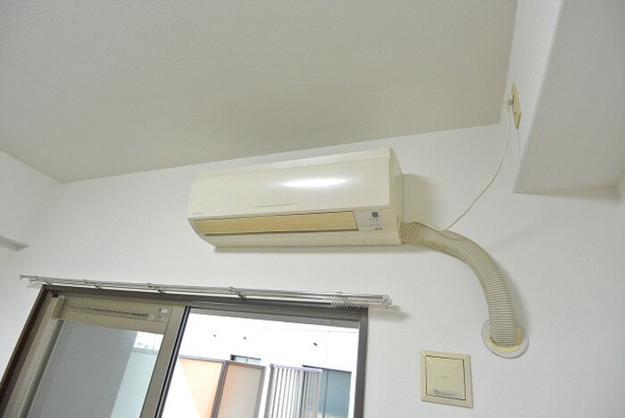 ＥＲＩＯＳ　ＣＯＵＲＴの物件内観写真