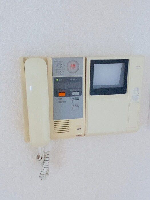 ＥＲＩＯＳ　ＣＯＵＲＴの物件内観写真