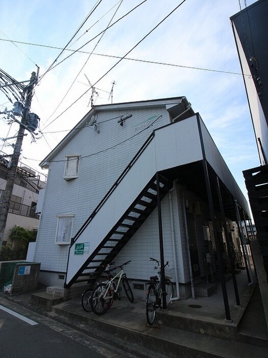 セルリアンの物件外観写真
