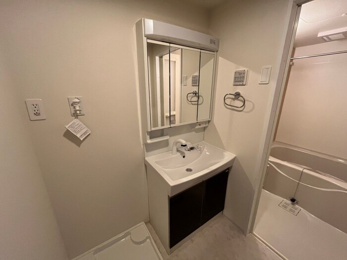 エレガンテフォレストの物件内観写真