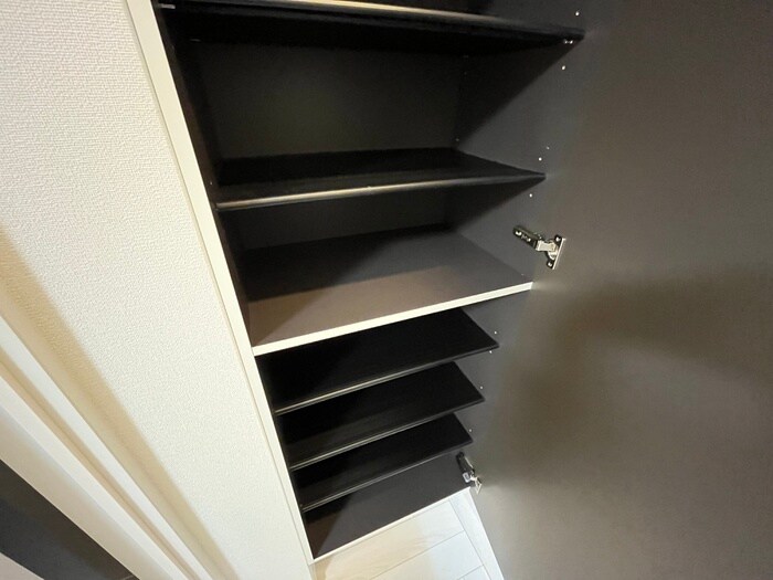 エレガンテフォレストの物件内観写真