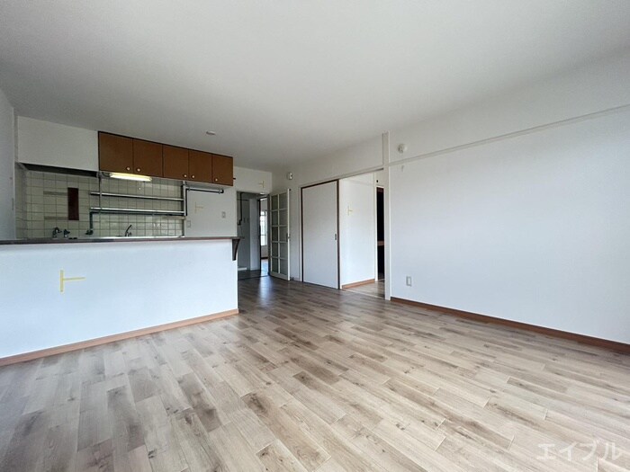 照栄ハイツの物件内観写真