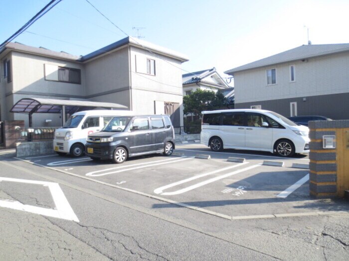 ジュネスアビタシオンの物件外観写真