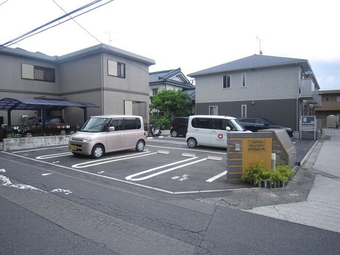 ジュネスアビタシオンの物件外観写真