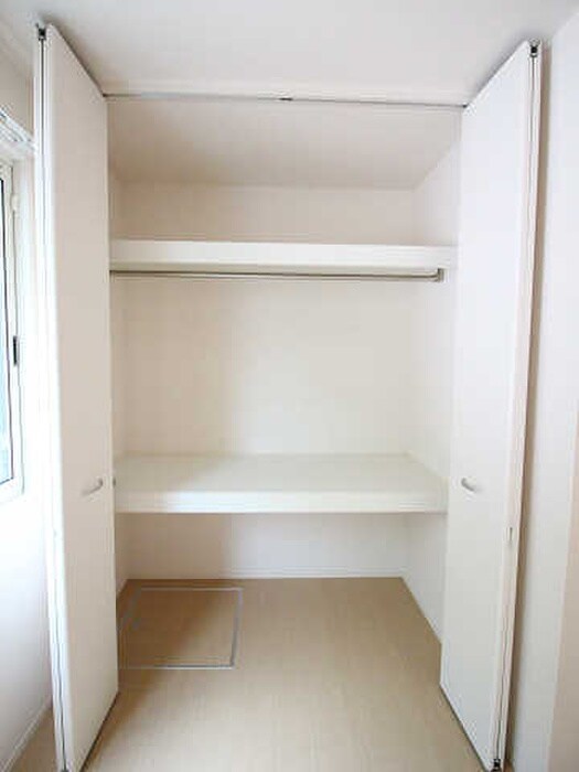 グランド　ヒルズ　Ａの物件内観写真