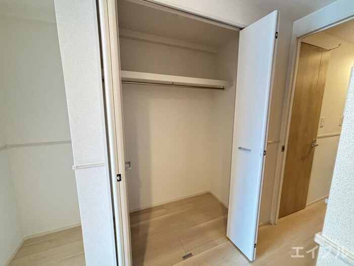 ＦＬレジデンス１の物件内観写真