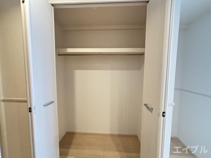 ＦＬレジデンス１の物件内観写真