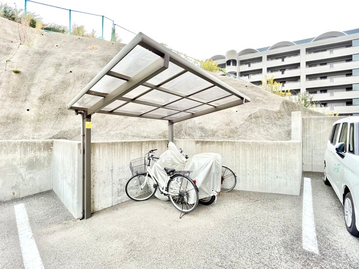 オロマーレ浅川の物件外観写真