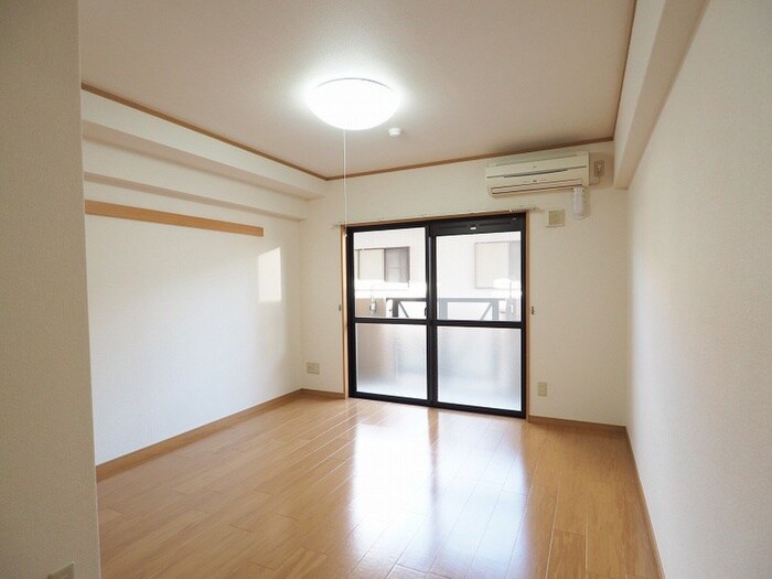 エス･テイト 守恒の物件内観写真