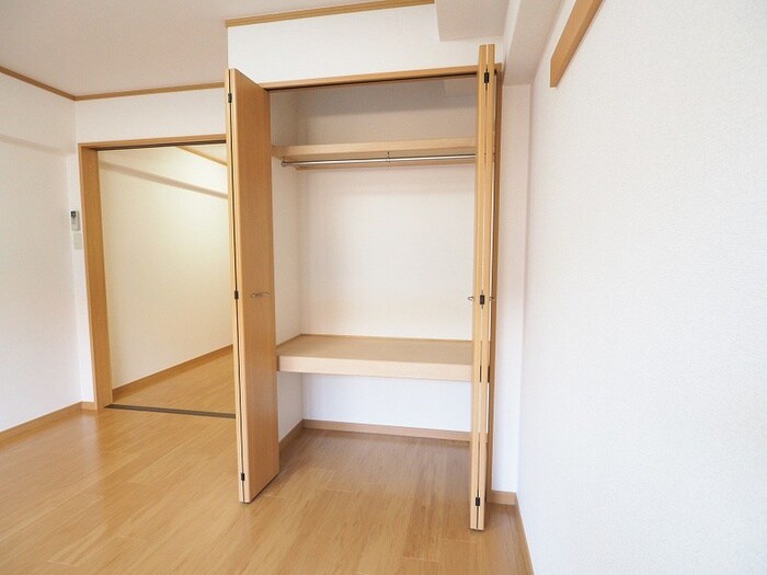 エス･テイト 守恒の物件内観写真