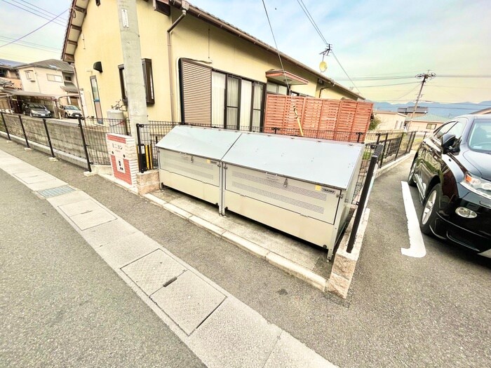 ミニヨン　A棟の物件外観写真