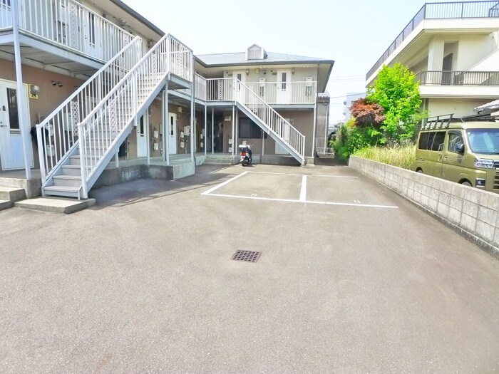 セリバテール東谷山Ｉの物件外観写真