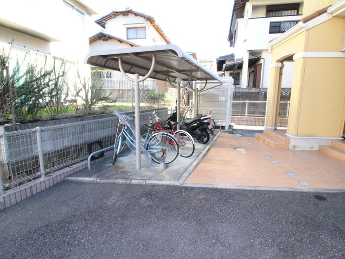 フェリ－チェⅡの物件外観写真