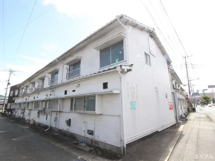 組坂アパートの物件外観写真