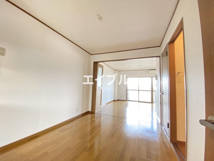 ＳＴハイランドの物件内観写真