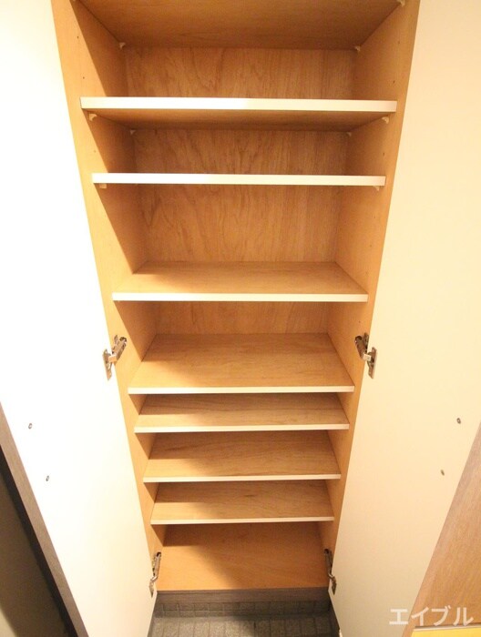 ロイヤルパレスの物件内観写真