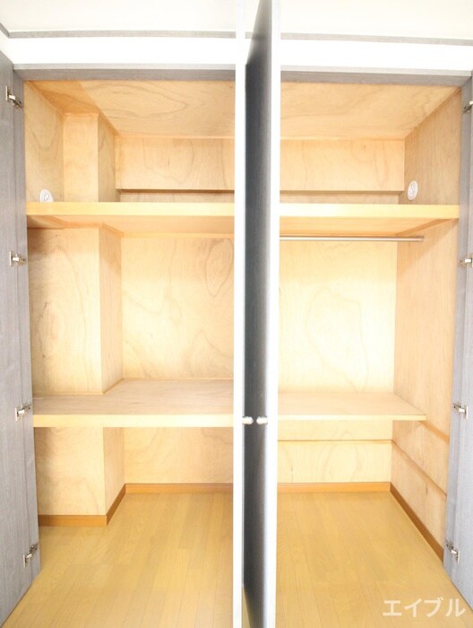 ロイヤルパレスの物件内観写真