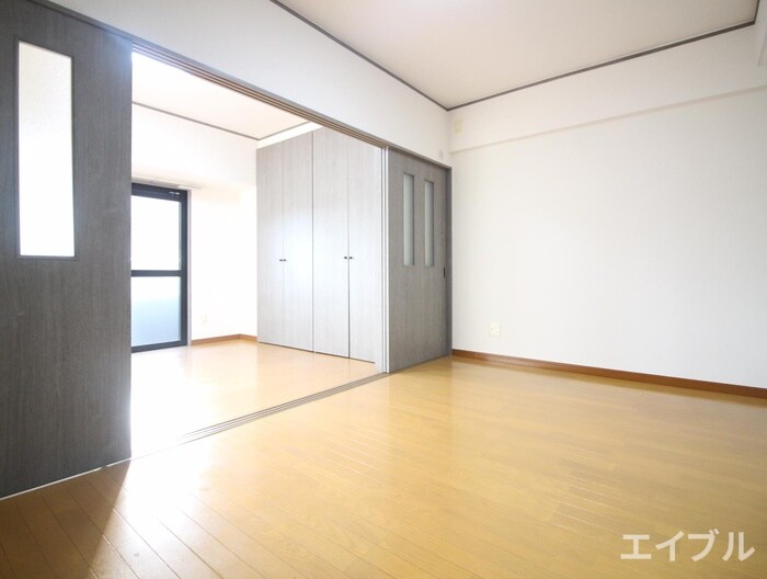 ロイヤルパレスの物件内観写真