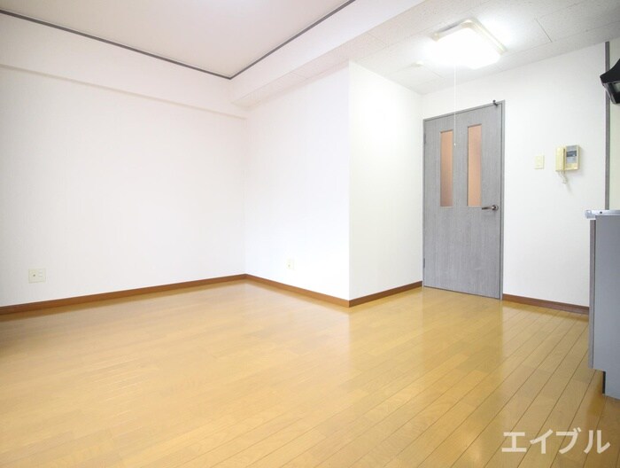 ロイヤルパレスの物件内観写真