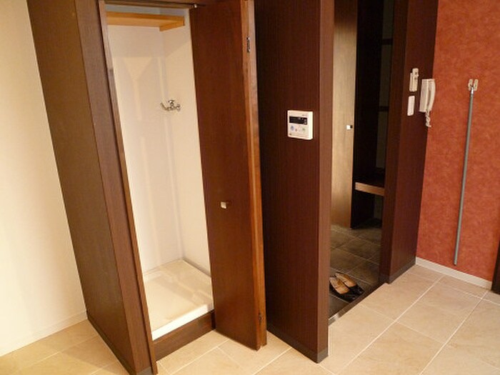 エボリューション高田の物件内観写真