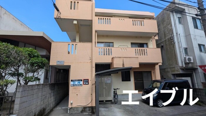 メゾンドブランシュ鴨池の物件外観写真