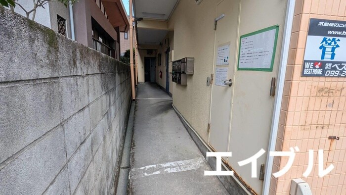 メゾンドブランシュ鴨池の物件外観写真