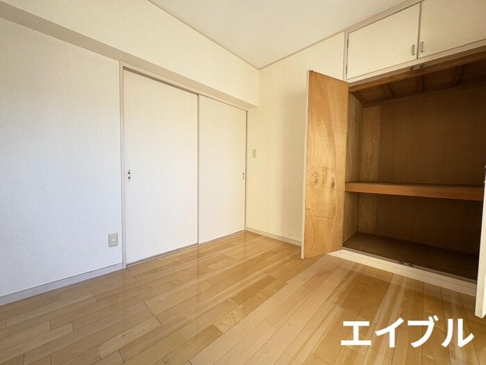 メゾンドブランシュ鴨池の物件内観写真