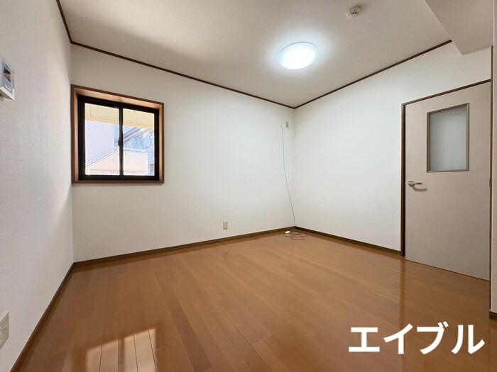 メゾンドブランシュ鴨池の物件内観写真