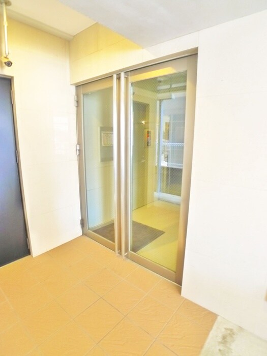 エルシオン騎射場の物件外観写真