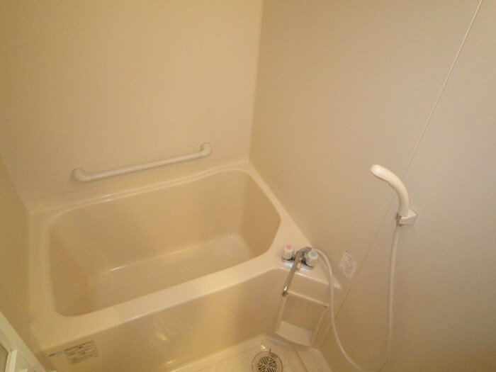 カノン横浜の物件内観写真