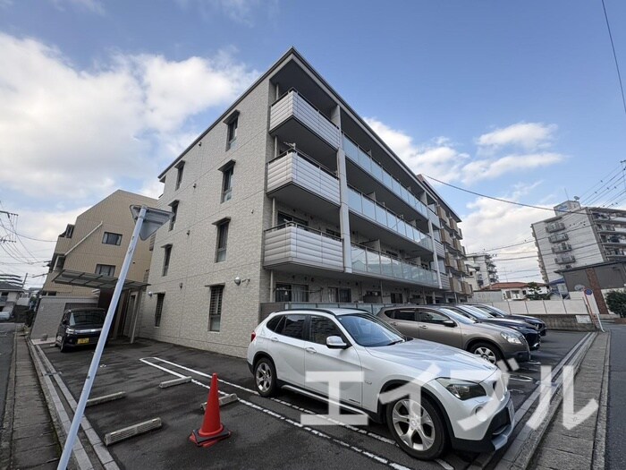 パークストリームの物件外観写真