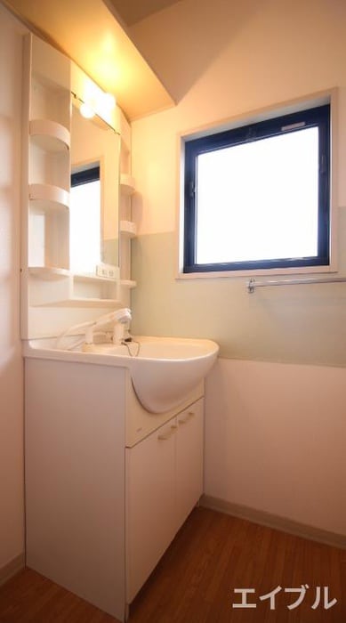 メゾン・ドゥ・ハ－バ－Ｂの物件内観写真