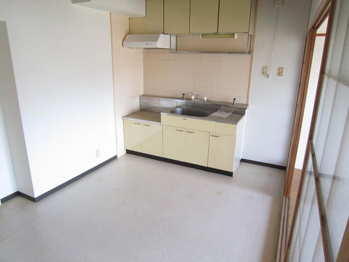 マル萬ビルの物件内観写真