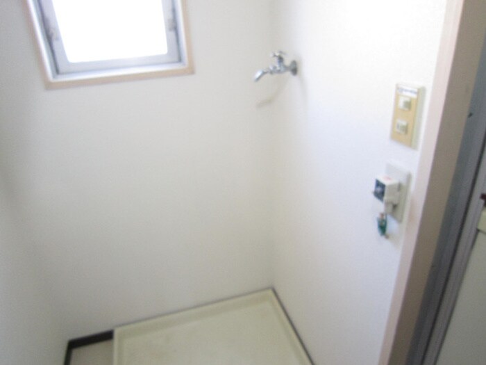 マル萬ビルの物件内観写真