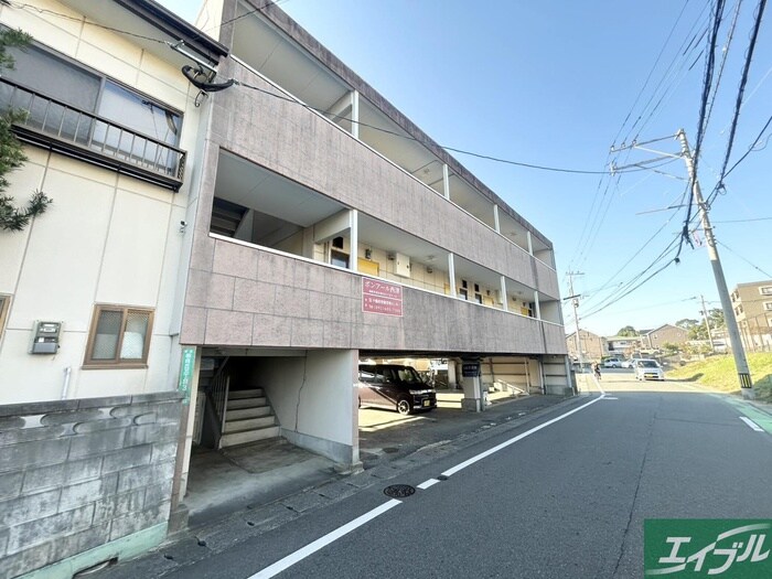 ボンアール西津の物件外観写真