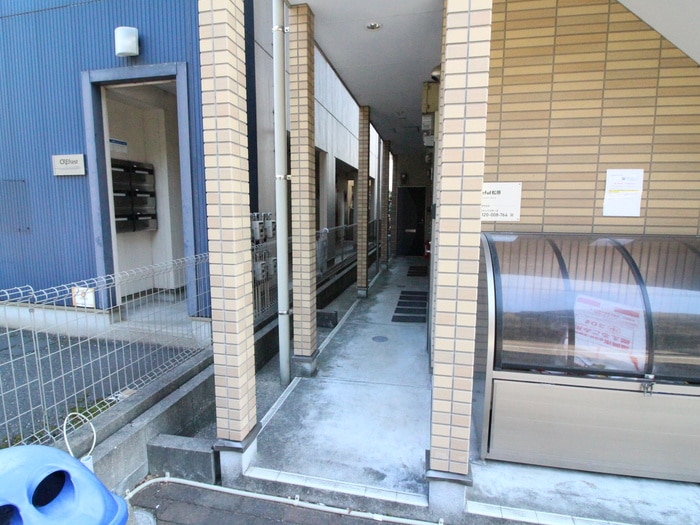 grateful 松原の物件外観写真