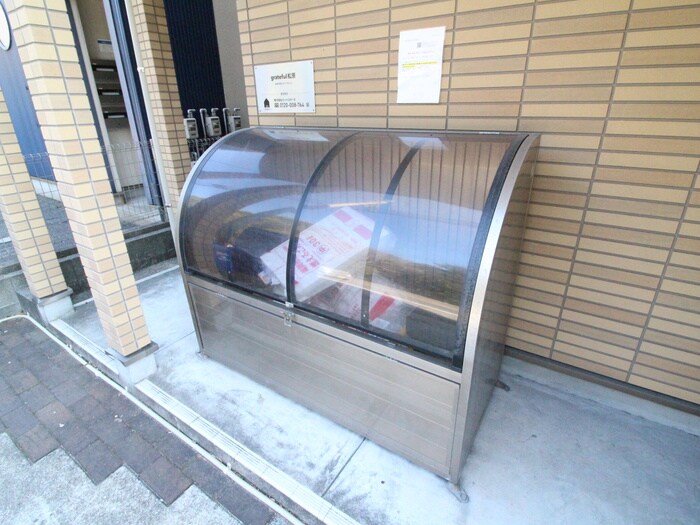grateful 松原の物件外観写真
