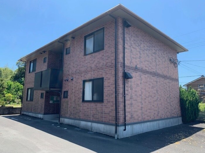 レインボー清水　Ａ棟の物件外観写真