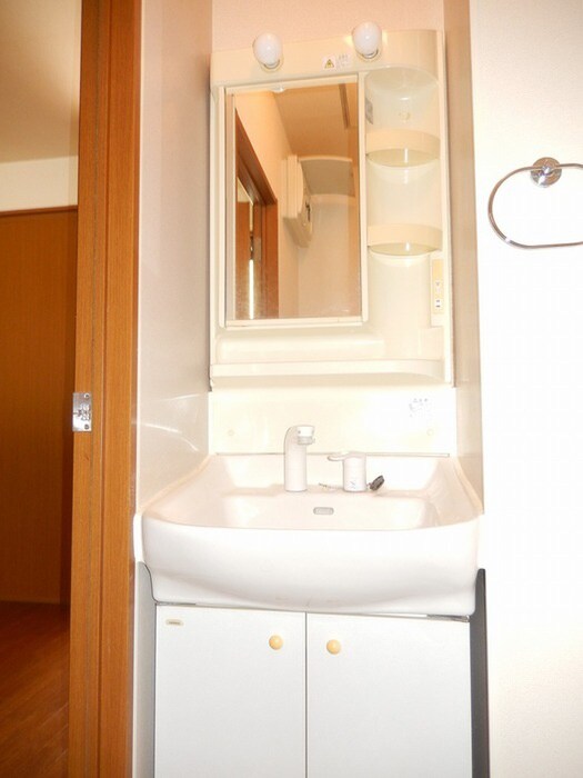 レインボー清水　Ａ棟の物件内観写真