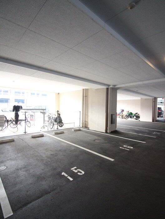 ドゥーエ赤坂の物件外観写真