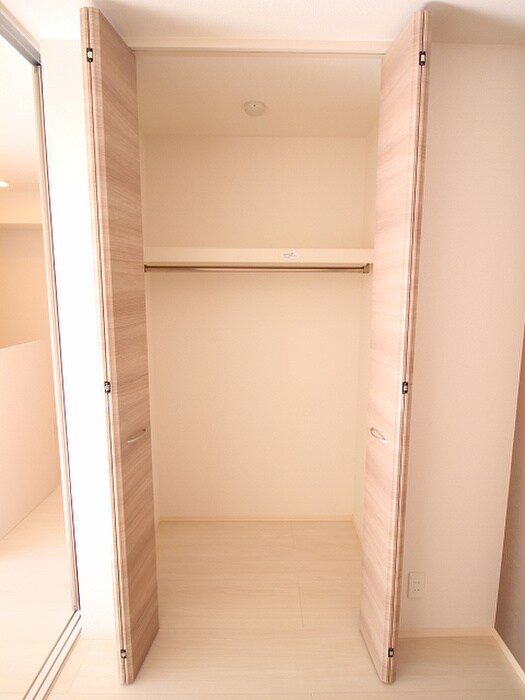 ザ・レジデンスBonjono Westの物件内観写真